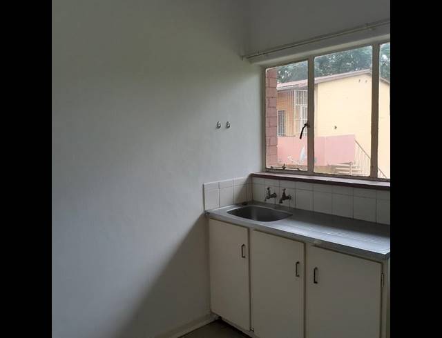 2 BEDROOM APARTMENT FOR SALE IN SASOLBURG CENTRAL